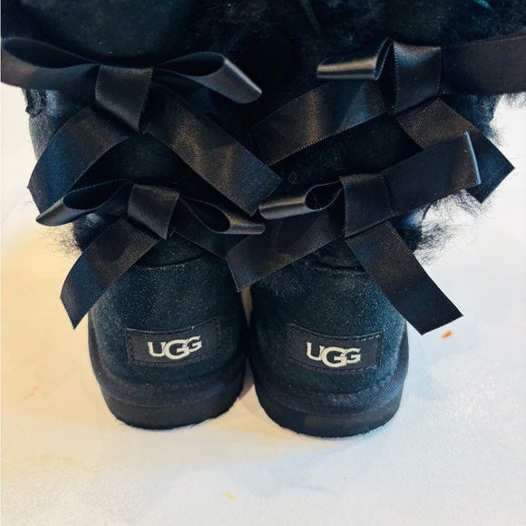 UGG Other - UGG Kids Boots with Black Bows size 2